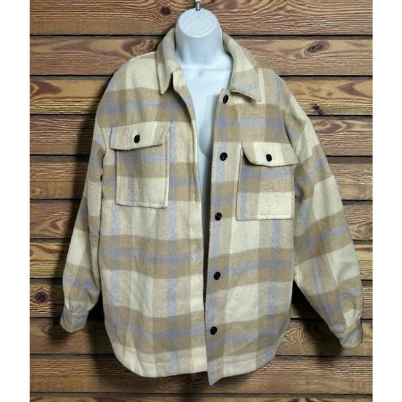 vestique Jackets & Blazers - Vestique Plaid Shacket Sz M Thick Button Front Pocket Jacket Cream Tan Oversized